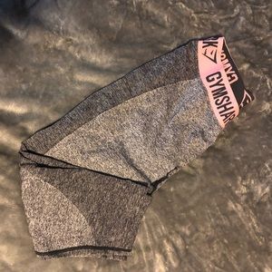 Gymshark Flex Crop Leggings-Peach